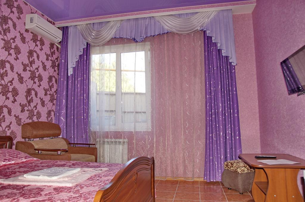 Tikhaya Gavan Guest House Divnomorskoye Room photo